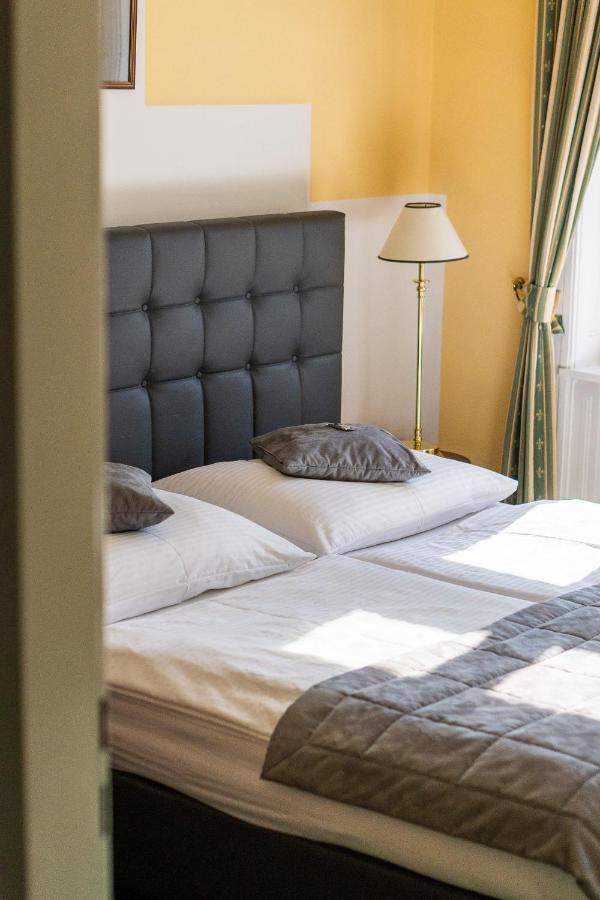 Hotel Bergwirt Schoenbrunn Bécs Kültér fotó