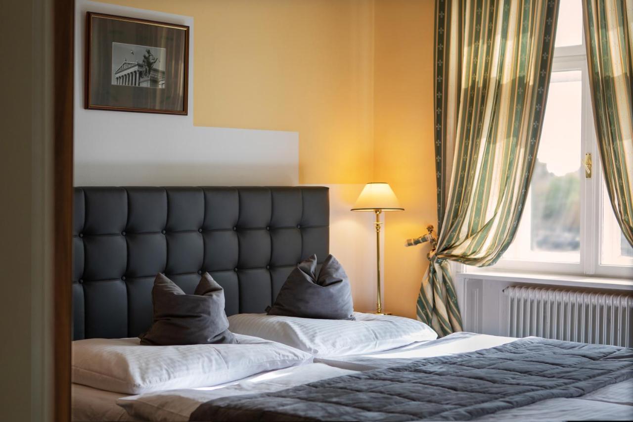 Hotel Bergwirt Schoenbrunn Bécs Kültér fotó