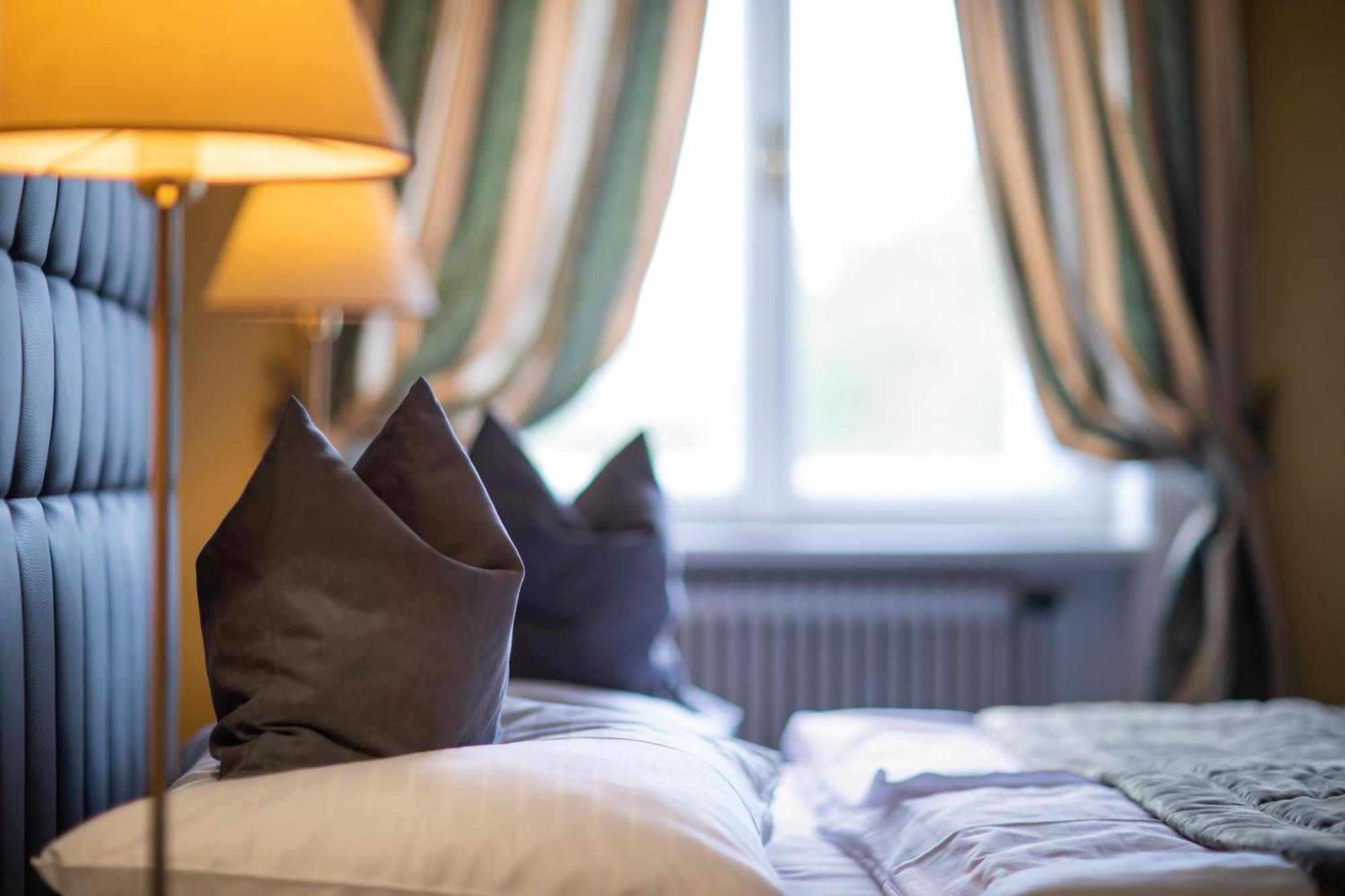 Hotel Bergwirt Schoenbrunn Bécs Kültér fotó